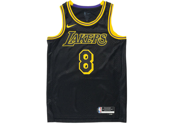 Kobe 8 black and gold deals jersey