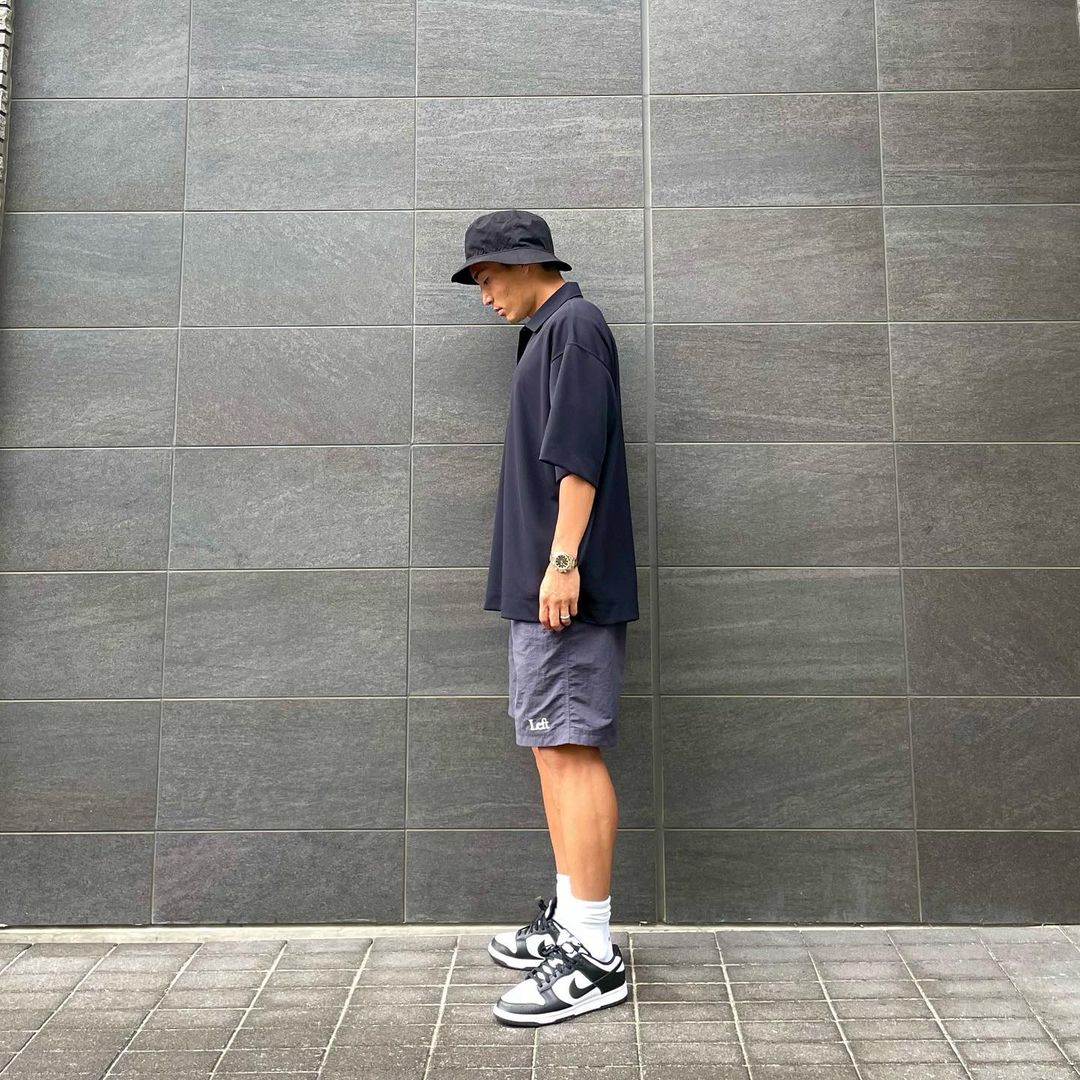 nike dunk low panda on feet