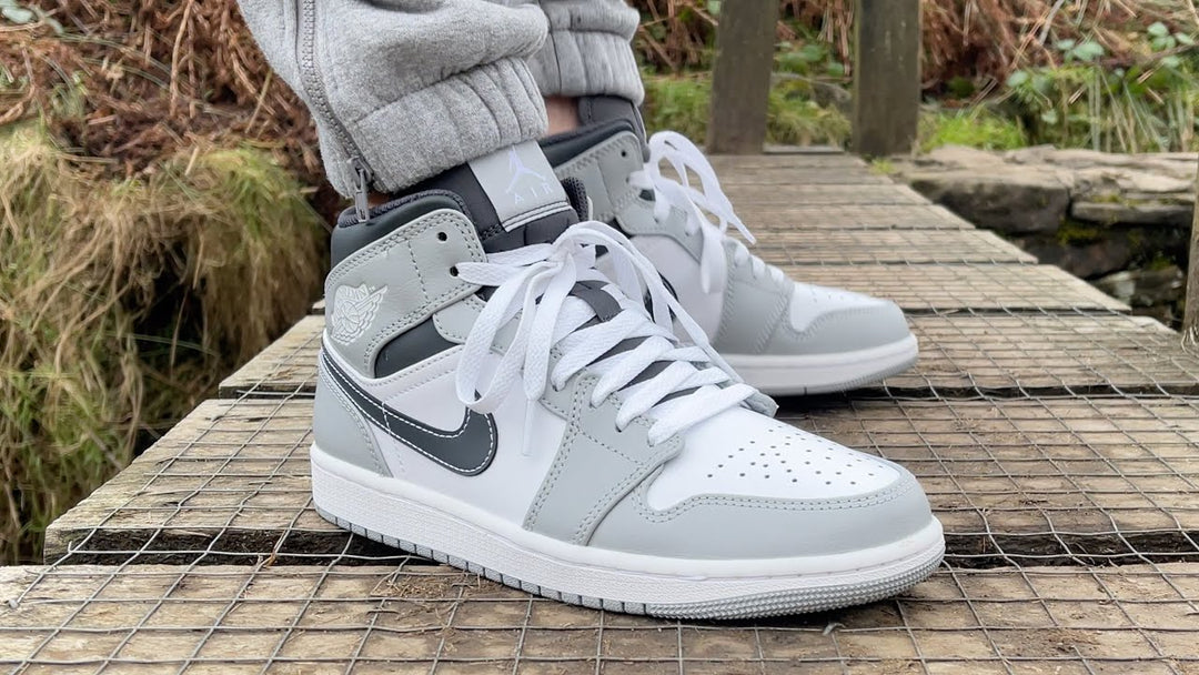 Air hot Jordan 1 Mid Light Smoke Grey