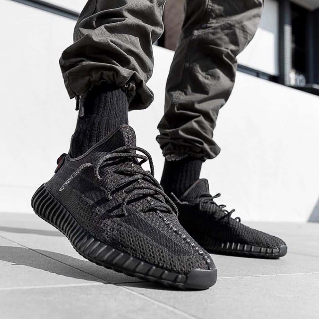 Adidas Yeezy Boost 350 V2 Onyx | The Vault Adidas Yeezy Boost 350 V2 Onyx | The Vault
